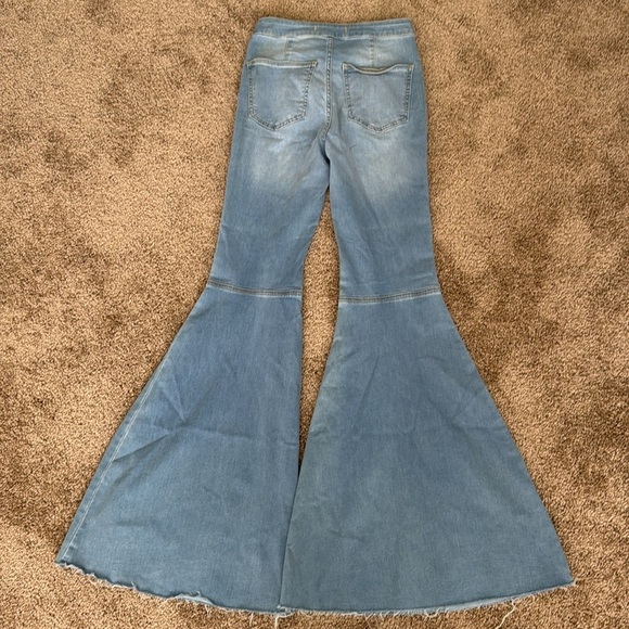 Free People Just Float On Flare Bellbottom Jeans Light Wash - Picture 4 of 10
